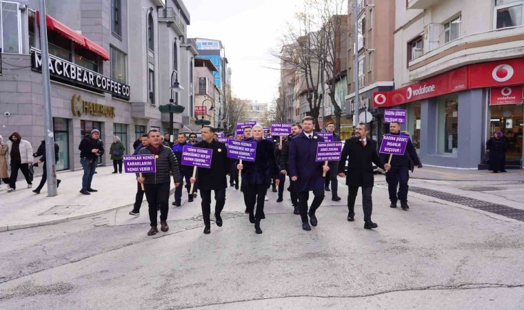 Bilecikli erkekler ‘Kadına Karşı Şiddete Hayır demek için yürüdü