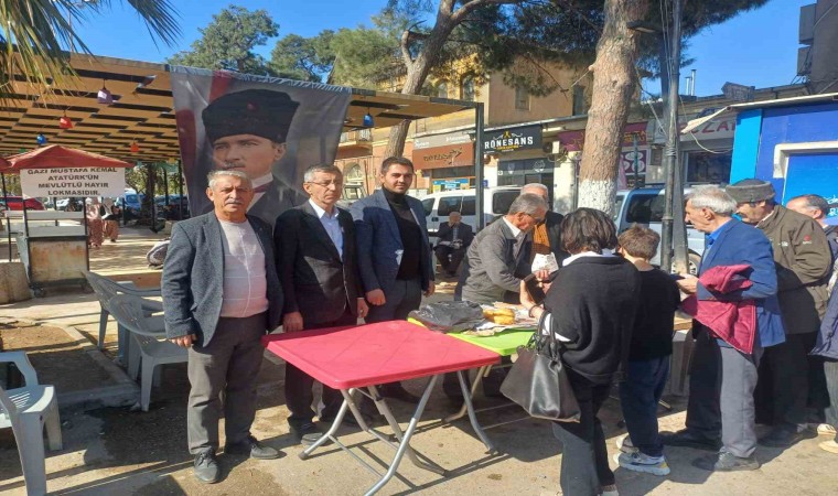 CHPli Meclis üyeleri Köşkte lokma hayrı yaptı