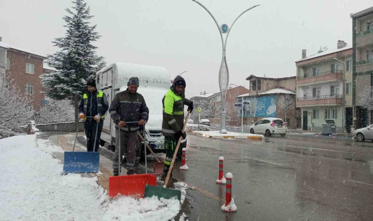 Çorum Belediyesinin ‘kar mesaisi takdir topladı