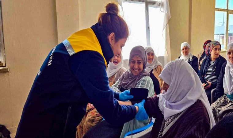 Diyarbakırda kadınlara sağlık taraması hizmeti