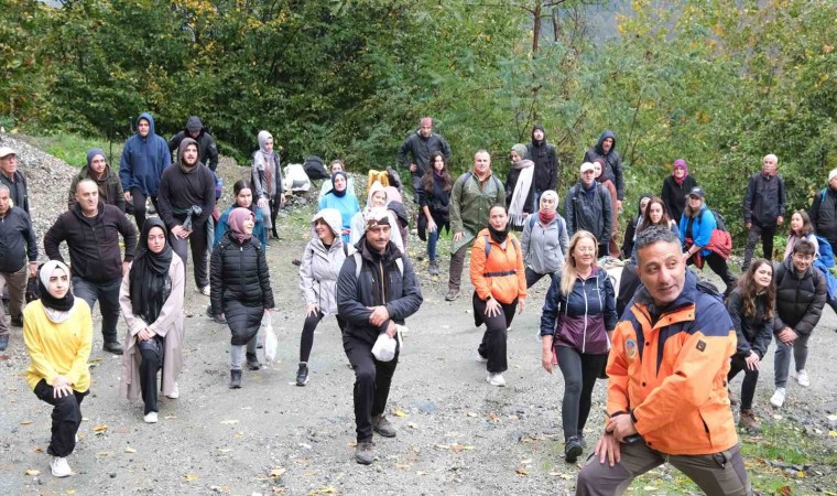 Doğa aşıkları sonbaharda Doğançayı keşfetti