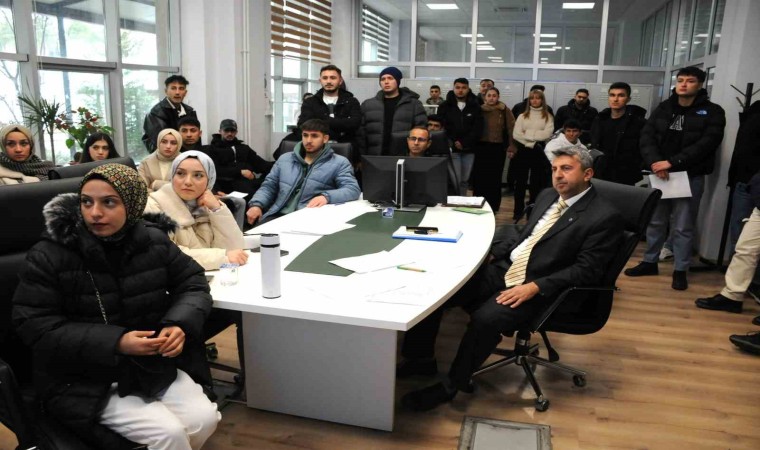 Dumlupınar Üniversitesi öğrencilerinden Orman Bölge Müdürlüğüne teknik gezi