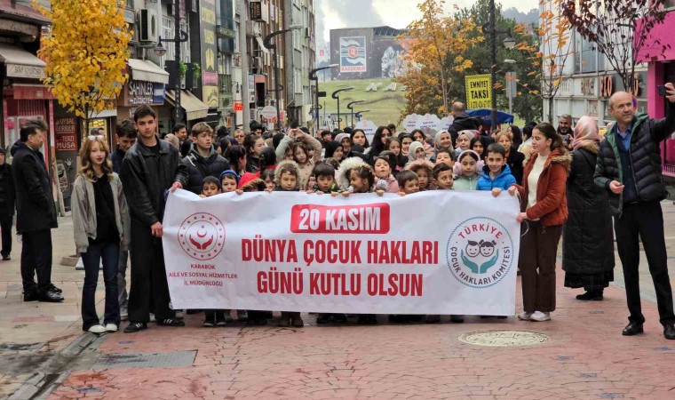 Dünya Çocuk Hakları Gününde Filistinli çocuklar unutulmadı