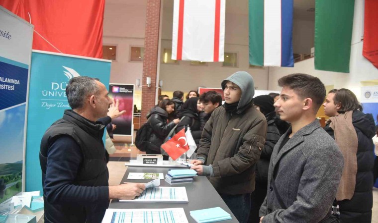 Düzce Üniversitesi Eskişehirde tanıtıldı