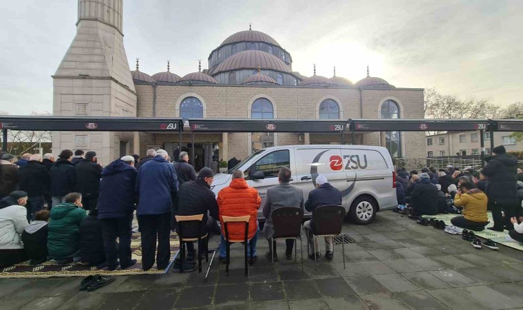 Hollandada cansız bedenine ulaşılan imam Fatih Eryılmaz Almanyada son yolculuğuna uğurlandı