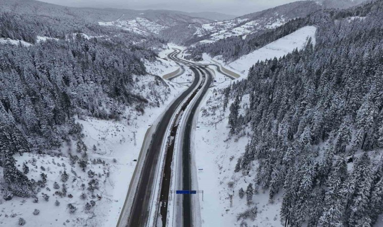 Ilgaz Dağında kar kalınlığı 30 santimetreye ulaştı