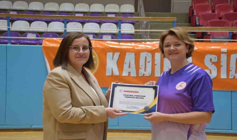 ‘Kadına Şiddete Sıfır Tolerans voleybol turnuvası sona erdi