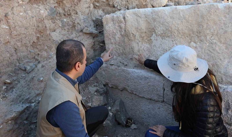 Kapadokyada 2 bin 200 yıllık parmak izi bulundu