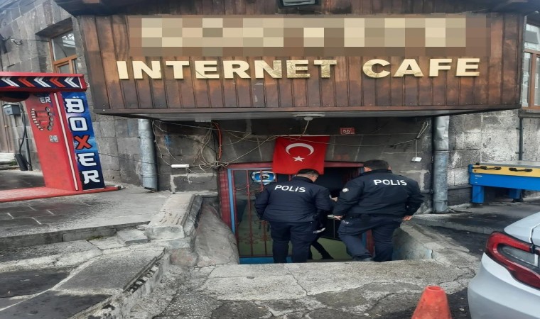 Karsta okullar bölgesinde polis denetimleri devam ediyor