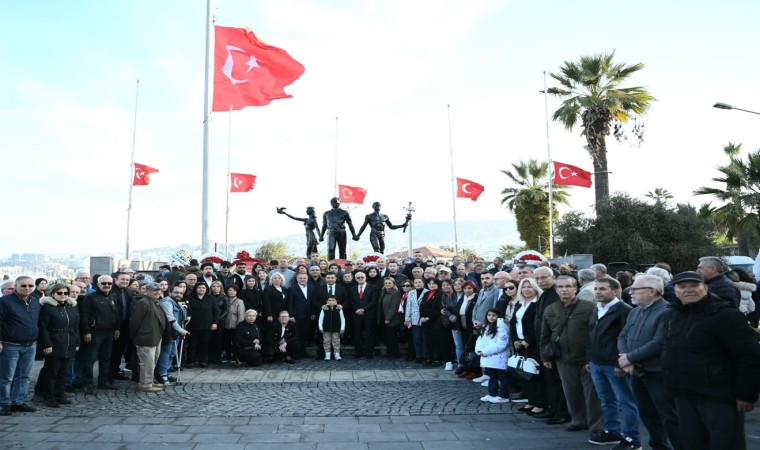 Kuşadası Atasını saygı ve özlemle andı