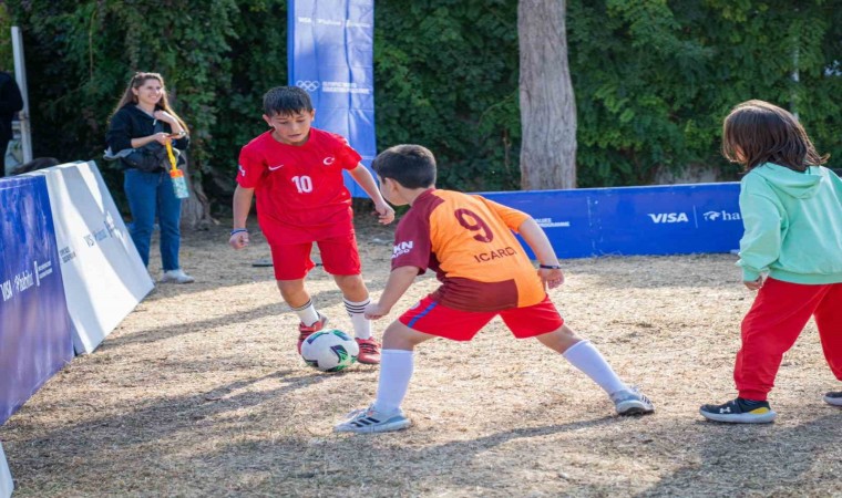 Kuşadasında çocuklar olimpik spor dallarıyla tanıştı