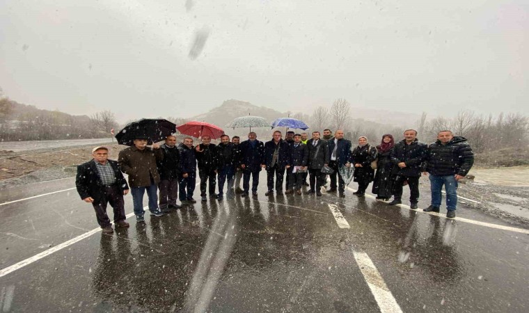 Kütahyada Domaniç-Tavşanlı Karayolunun en zor ve tehlikeli kısmı olan 6,2 kilometrelik kısmı törenle trafiğe açıldı