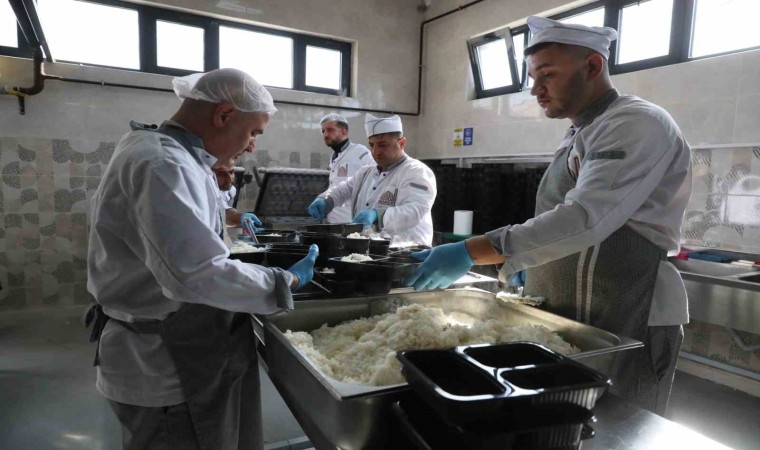 Mardin Büyükşehir Belediyesi aşevi yeniden açıldı