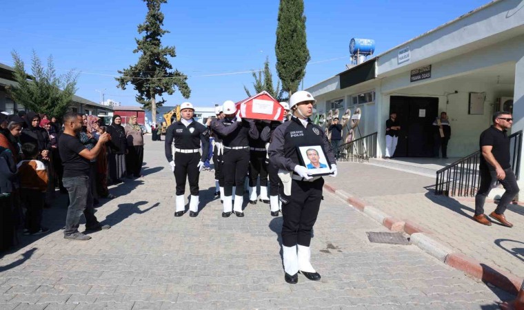 Mardinde hayatını kaybeden Adanalı polis toprağa verildi