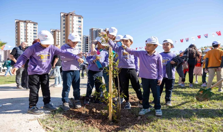 Mersinde 30 dönümlük Defne Koruluğu oluşturuluyor