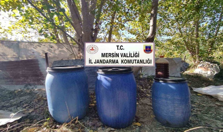 Mersinde 510 litre sahte içki ele geçirildi