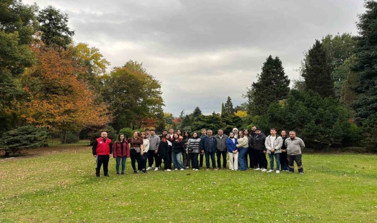 Mimarlık öğrencileri Yalovada arazi inceledi