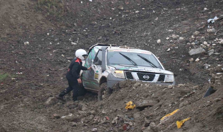 Off-road yarışlarının ‘seyirci etabı adeta nefes kesti