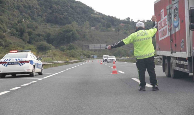 Orduda bir haftada yaklaşık 17 bin araç ve sürücüsü denetlendi