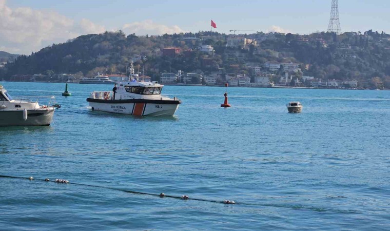 Rumeli Hisarında denizde kaybolan 2 kişiyi arama çalışmaları devam ediyor