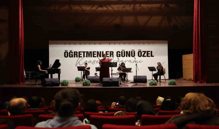 Serdivanda Öğretmenler Günü coşkusu