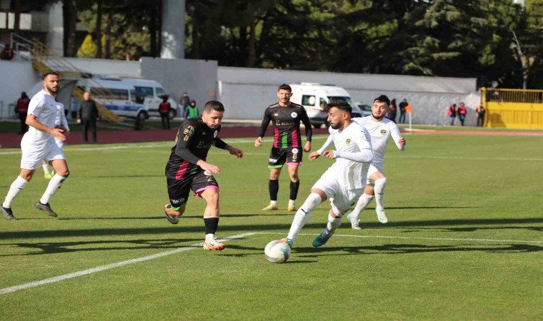 TFF 2. Lig: Isparta 32 Spor: 4 - Beykoz Anadoluspor: 1