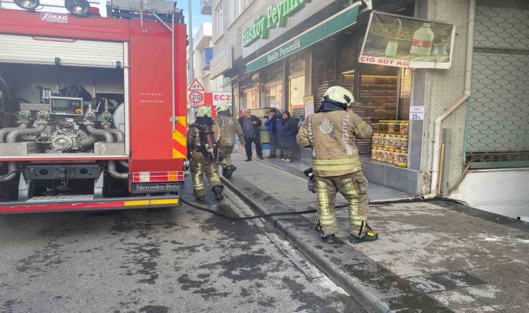 Ümraniyede marangoz atölyesinde yangın