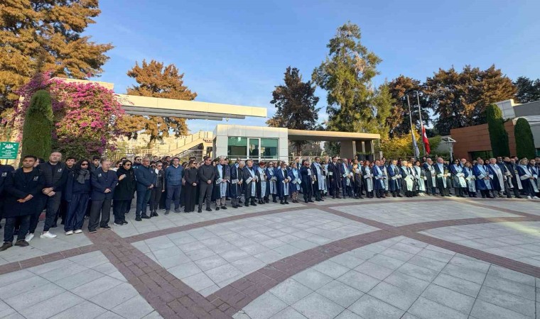 Yaşar Üniversitesi, 10 Kasımda Atayı andı