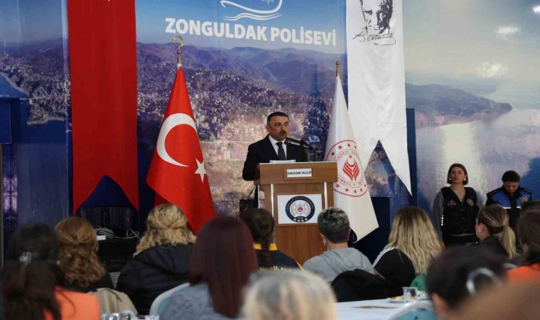 Zonguldakta En İyi Narkotik Polisi Anne toplantısı yapıldı