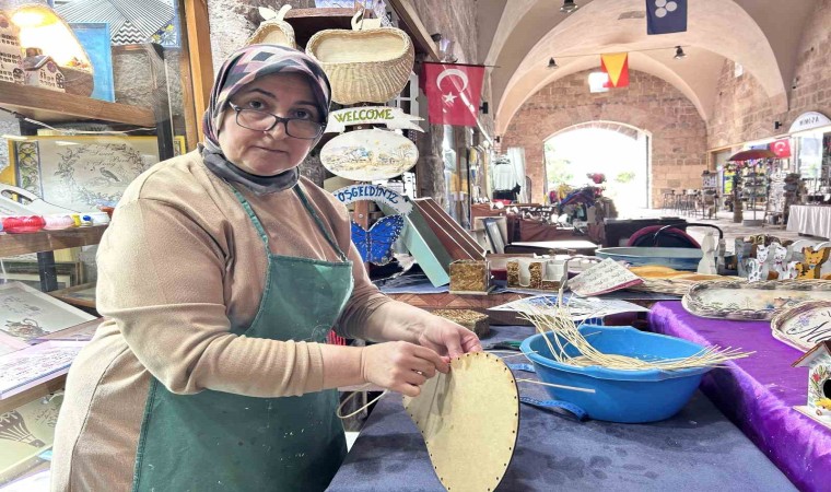 450 yıllık Sokullu Mehmet Paşa Külliyesinde kadınlar aile ekonomisine katkı sağlıyorlar