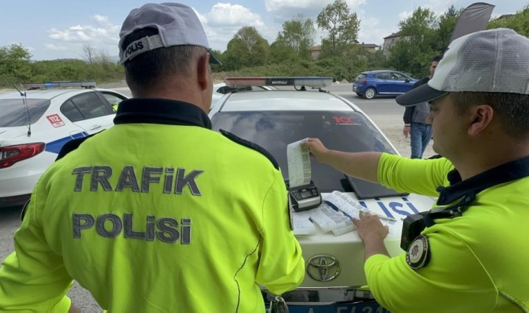 83 araç trafikten men edildi 23 sürücüye alkolden işlem yapıldı