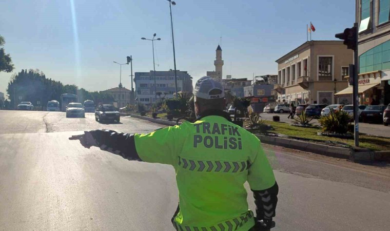 Adanada trafik denetimi gerçekleştirildi