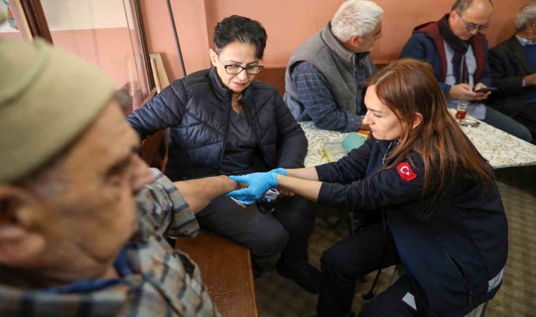 Alanyada evde sağlık taramaları yılbaşında da devam ediyor