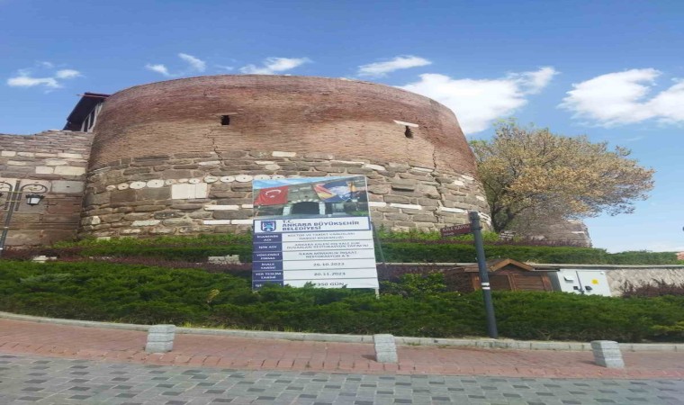 Ankara Kalesi surlarında iyileştirme çalışması başladı