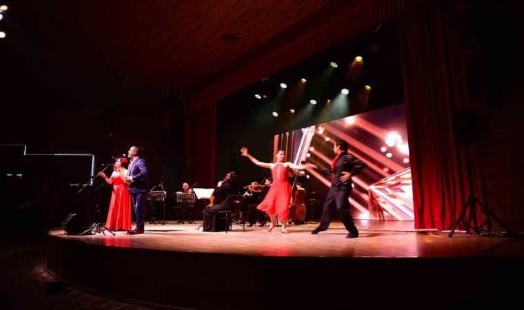 Ardahanda 1. Anadolu Opera ve Bale Festivaline yoğun ilgi