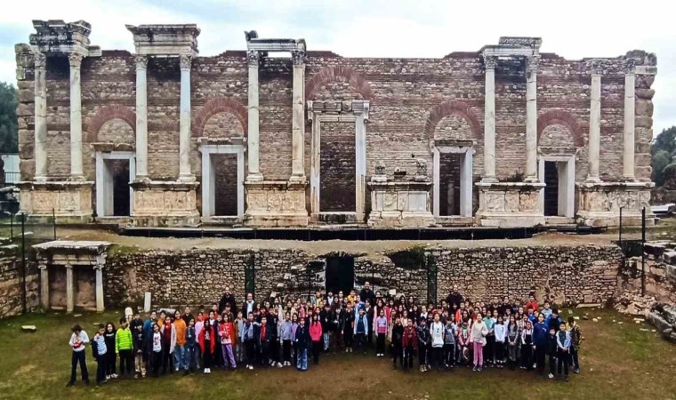 Aydında ilkokul öğrencileri, Sosyal Bilgiler dersini tarihle buluşturdu