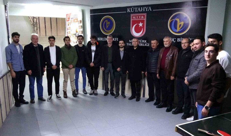 Bakan Yardımcısı Tancandan Birlik Vakfı Kütahya Şubesine ziyaret