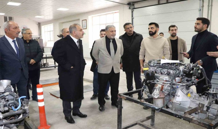 Başkan Alan: Meslek liselerini cazip hale getirmeliyiz