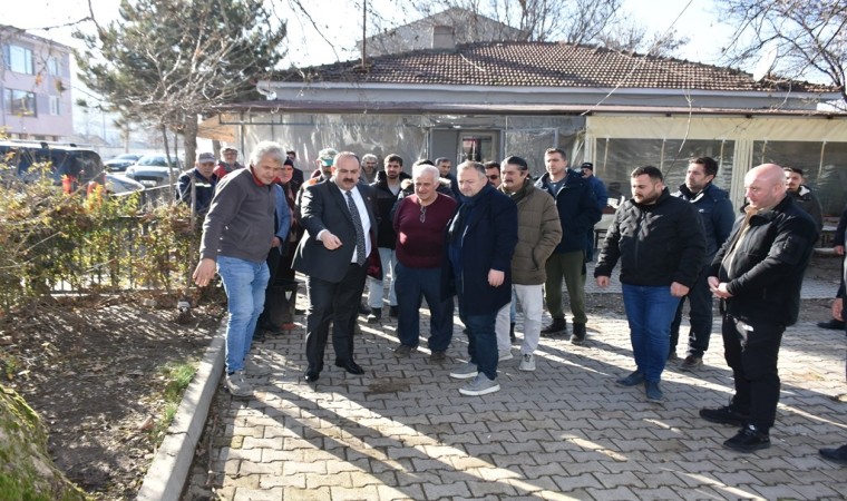 Başkan Hamamcı mahalle sakinleriyle bir araya geldi