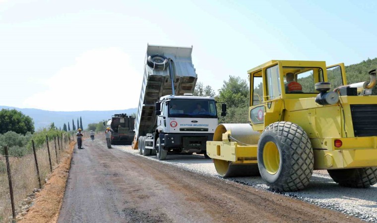 Başkan Köksal: “Güvenli ve modern yollar için çalışıyoruz”