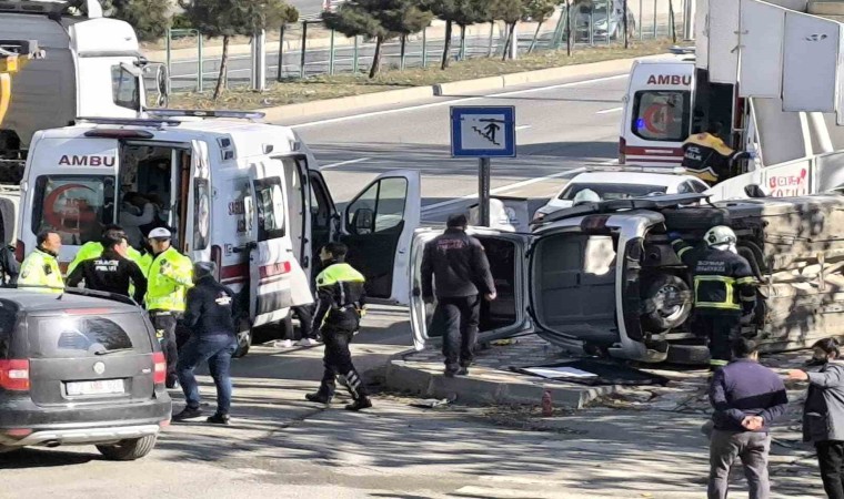 Batmanda iki araç çarpıştı: 2 yaralı