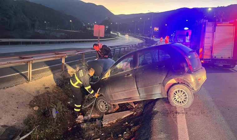 Bilecikte yaşanan trafik kazasında 1i ağır 2 kişi yaralandı