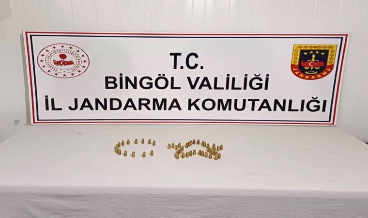 Bingölde haklarında arama kaydı bulunan 3 kişi yakalandı