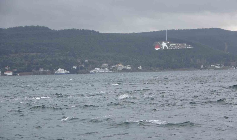 Çanakkale Boğazı 10 knot altındaki tüm gemiler için transit geçişlere kapatıldı