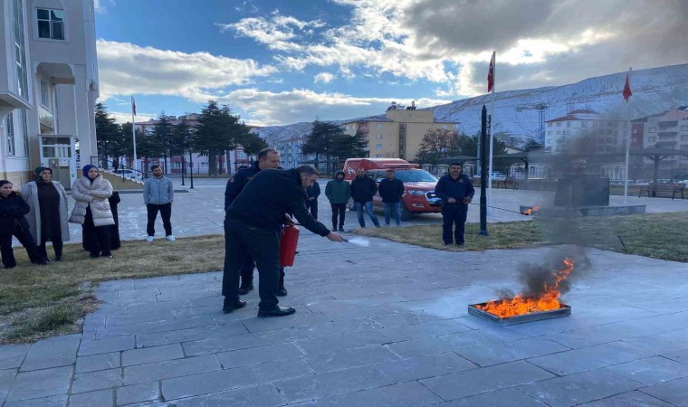 Darendede yangın söndürme tatbikatı