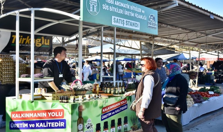 Didim Belediyesinin ürünleri semt pazarında vatandaşlarla buluşuyor