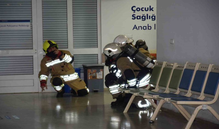 Düzce Üniversitesi hastanesinde yangın tatbikatı yapıldı