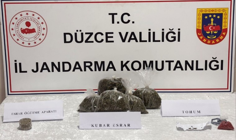 Düzcede jandarmadan uyuşturucu operasyonu: 1 kişi tutuklandı