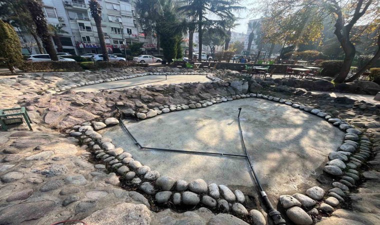 Fatih Parkı süs havuzu bakım ve onarım çalışmaları tamamlandı