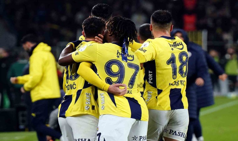 Fenerbahçe, Gaziantep FKya karşı üst üste 6. galibiyetini aldı